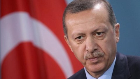 Ərdoğan T&uuml;rkiyə prezidentliyinə namizəd oldu