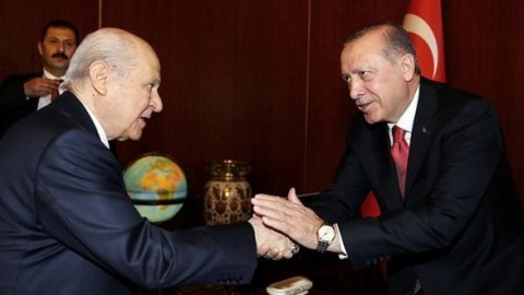 Bahçeli Ərdoğana görə Ali Seçki Şurasına gəldi