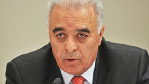 Komitə sədri: “Sadə vətəndaş 300, deputat 10 min manat maaş ala bilməz”   