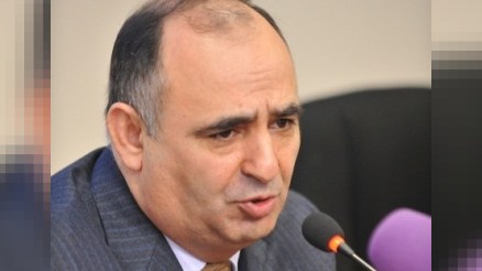 İsmayıl Ömərov İctimai Televiziyada rəhbərliyin dəyişməsindən razı qalıb