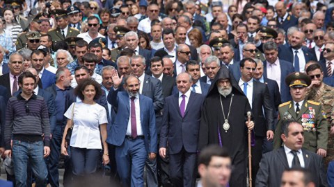 Azərbaycan Paşinyanın vəziyyətini AĞIRLAŞDIRA BİLƏR