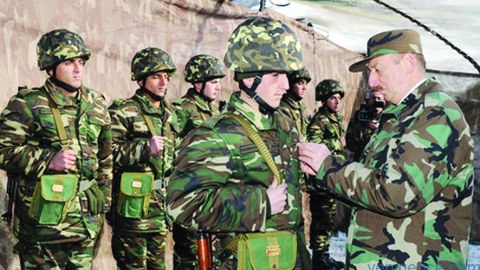 Silahlı Q&uuml;vvələrin yubiley medalı bu şəxslərə veriləcək  &nbsp;