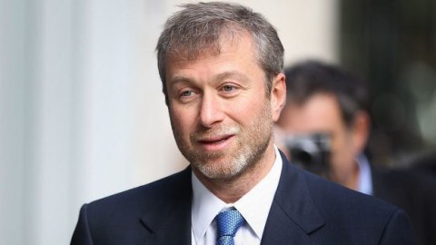 Abramoviç vətəndaşlıq almaq üçün İsrailə gedib