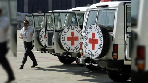 Beynəlxalq QALMAQAL: Qırmızı Xaç cinsi istismarla məşğul olub?