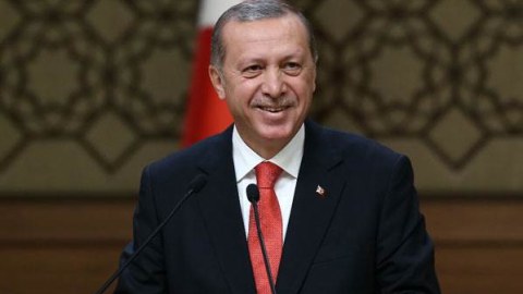 AKP-li deputatlar se&ccedil;icilərinin toy və yas mərasimlərinə qatılacaq