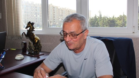 İsgəndər Həmidov: “Şərəfsizləri, şöhrətsizləri, üzdəniraqları televiziyalara çıxartdılar” - MÜSAHİBƏ