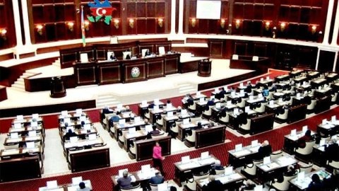 Milli Məclisin 5 deputatına vəzifə veriləcək  &nbsp;