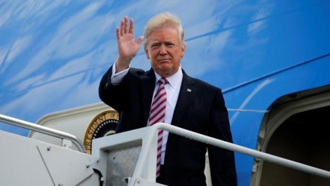Donald Tramp Sinqapura gəldi - Tarixi görüşə az qaldı