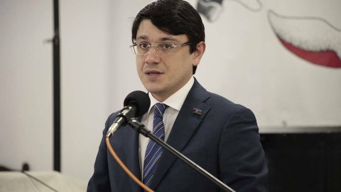 Fuad Muradov G&uuml;rc&uuml;stana gedir