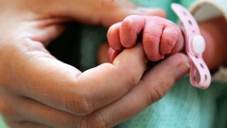 Nazirlik Siyəzəndəki ana &ouml;l&uuml;m&uuml;n&uuml; araşdırır &nbsp;