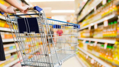 “Ərzaq istehlakı bazarı bu marketlər tərəfindən inhisarlaşır” - ADLAR