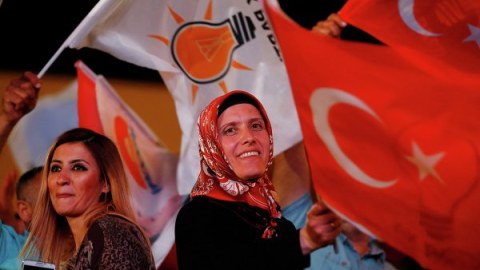 Türkiyədə seçkilərlə bağlı xüsusi qadağalar tətbiq ediləcək