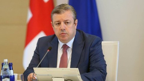 Gürcüstanın baş naziri istefa verdi