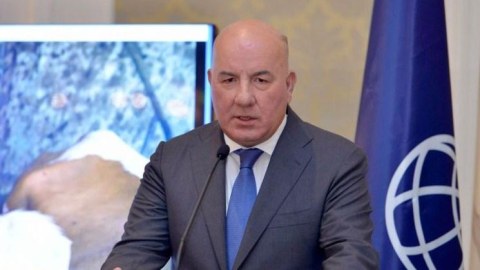 Mərkəzi Bank uçot dərəcəsini azaltdı