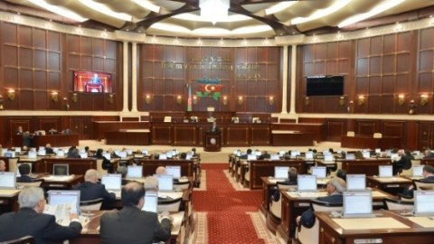 Azərbaycanlı deputatlar T&uuml;rkiyədəki se&ccedil;kiləri izləməyə gedirlər