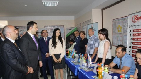 “Dövlətqaçqınkomdan” bir İLK - Köçkünlər üçün əmək yarmarkası keçirildi - FOTOLAR
