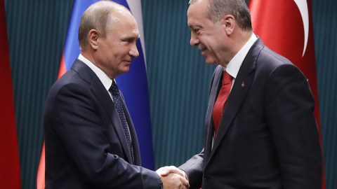 Ərdoğan: &ldquo;BMT-də 2 təcr&uuml;bəli siyasət&ccedil;i var, biri mənəm, digəri də Putin&rdquo;