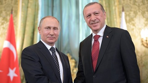 Putin Ərdoğana: “Qələbə sizin böyük avtoritetinizdən xəbər verir”