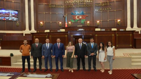 “İlin gənc müəllimləri” Milli Məclisdə mükafatlandırıldı - AzEdu.az-ın ortaq müsabiqəsi 