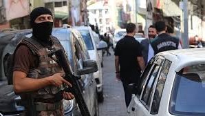 Türkiyədə yenə hərbçilər saxlanıldı 