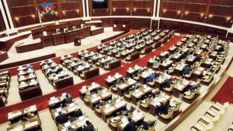 Milli Məclisin yaz sessiyasında qəbul etdiyi yeni qanun layihələri - SİYAHI
