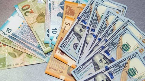 Əhalinin banklardakı əmanətləri artıb  &nbsp;