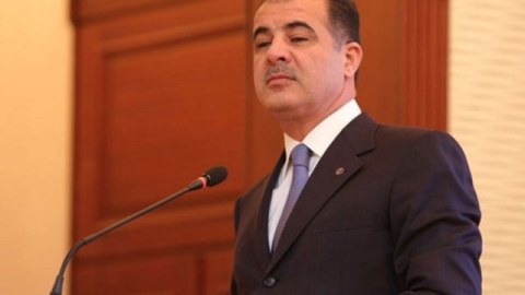Elmar Vəliyevin mühafizəçisi 2 güllə yarası alıb, əməliyyat olunub - Ən son MƏLUMAT