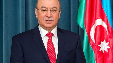 Kəmaləddin Heydərov bütün nazirləri geridə qoydu   