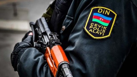 Gəncədəki iğtişaşda 2 polis zabiti həlak oldu - Rəsmi MƏLUMAT