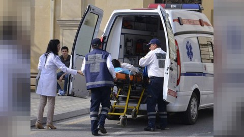 Bakı-Quba yolunda avtobus qəzası: 1 nəfər ölüb, 10 nəfər yaralanıb   