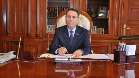 Baş nazir prezidentin qaldırdığı məsələlərlə bağlı Nazirlər Kabinetinin strukturlarına tapşırıq verdi