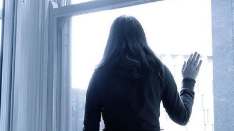 Sumqayıtda intihar edən abituriyentin anası özünü öldürdü: TƏFƏRRÜAT- YENİLƏNİB