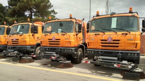Bakıda süpürgəçiləri əvəz edən yeni maşınlar alınıb   