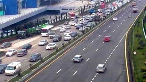 Bakı-Sumqayıt yolu BAĞLANIR - Alternativ yollardan İSTİFADƏ EDİN