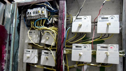 &ldquo;Azərişıq&rdquo;dan elektrik borcunun &ccedil;ox gəlməsinə REAKSİYA: &ldquo;Kənar m&uuml;daxilə m&uuml;mk&uuml;n deyil&rdquo;