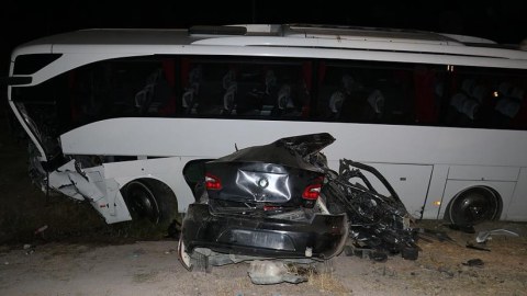 Türkiyədə AKP heyəti qəzaya düşdü: 5 ölü