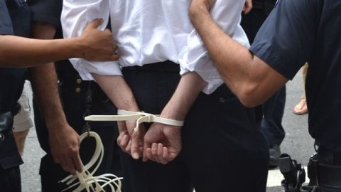 Türkiyədə ABŞ səfirliyinə atəş açan daha bir nəfər  tutuldu 