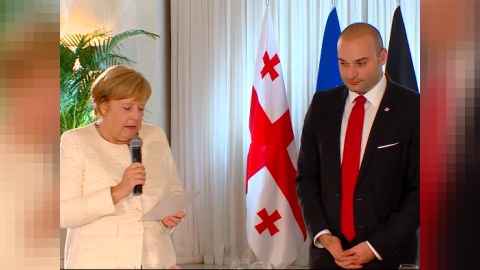 Angela Merkel Tbilisidə bəyanat verdi: &ldquo;Bu ədalətsizliyi unutmuruq&rdquo;  &nbsp;