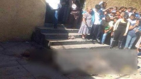 Meksikada uşaq oğruları diri-diri yandırıldı