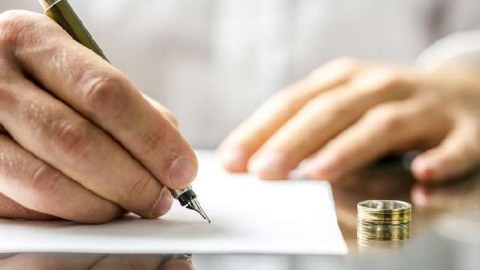 Azərbaycanda 83 yaşlı qadın və 89 yaşlı kişi EVLƏNİB