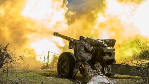 Rusiya sabah 300 min əsgər, 900 tank, 1000 qırıcını döyüş vəziyyətinə gətirəcək