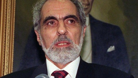 Deputat Elçibəyin müdafiəsinə QALXDI: “Bu tərbiyə ailədən qaynaqlanır”   