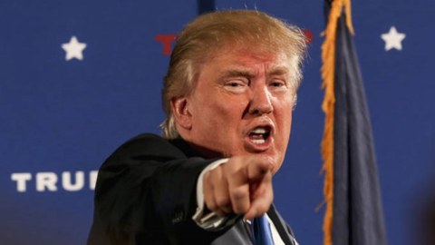 Tramp Ukraynadan &uuml;zr istəyə bilər