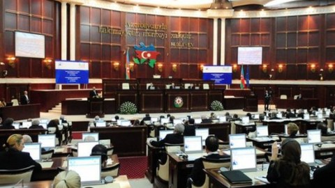Komitə sədrlərini xüsusi iclasa görə Milli Məclisə ÇAĞIRDILAR