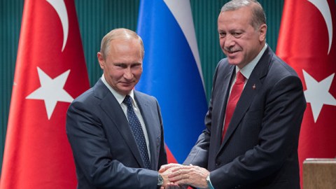Ərdoğan Putinlə g&ouml;r&uuml;şdə &ouml;z istəklərinə nail olub