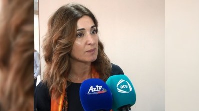 Nazir azərbaycanlı abituriyentlərin problemini nəzarətə g&ouml;t&uuml;rd&uuml;