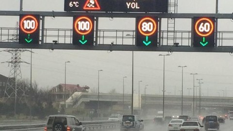 S&uuml;r&uuml;c&uuml;lərin NƏZƏRİNƏ: Bu yollarda s&uuml;rət həddi endirildi