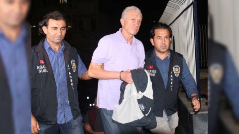 Etimad İsmayılovu qətlə yetirən Gözəl Dəmirov barəsində qərar verildi