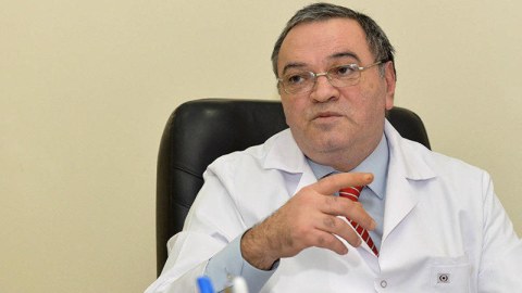 Azərbaycanın baş onkoloqu: ““Toppuş bacı” nəyə görə, xərçənglə özünü reklam edir?” - MÜSAHİBƏ