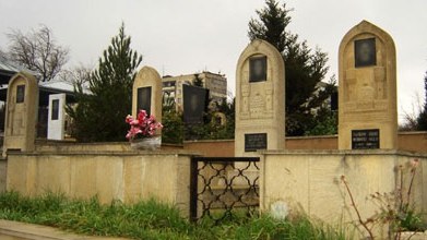 Azərbaycanda dəfnə icazə verilməyən ərazilərdə &ouml;l&uuml; basdıranlar cərimələnəcəklər  &nbsp;